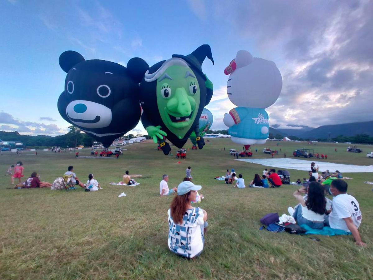 Mi Xiang Homestay Чишан Экстерьер фото